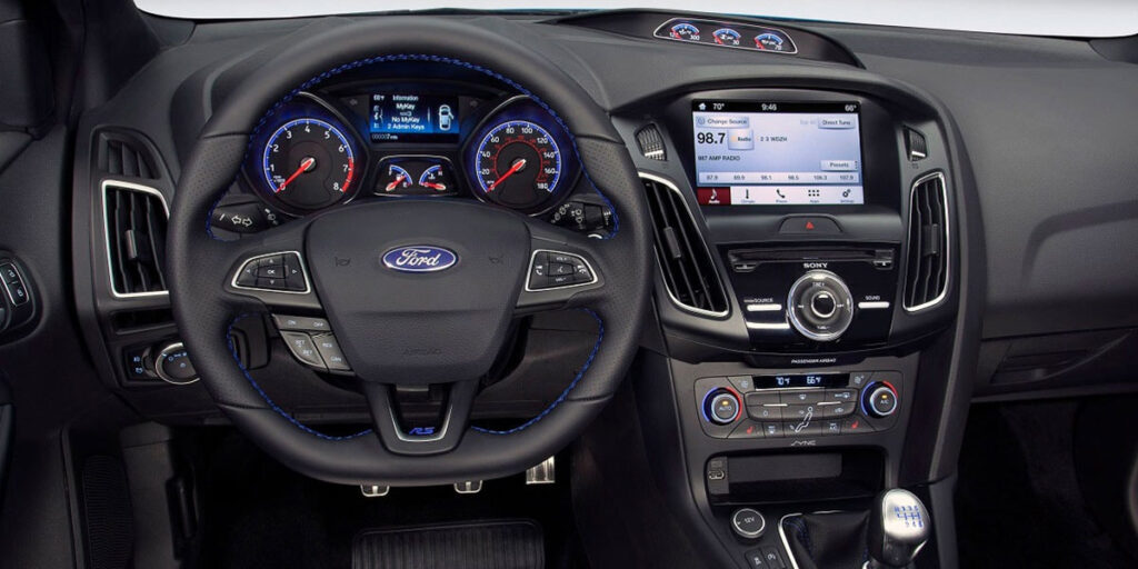 interieur ford focus rs